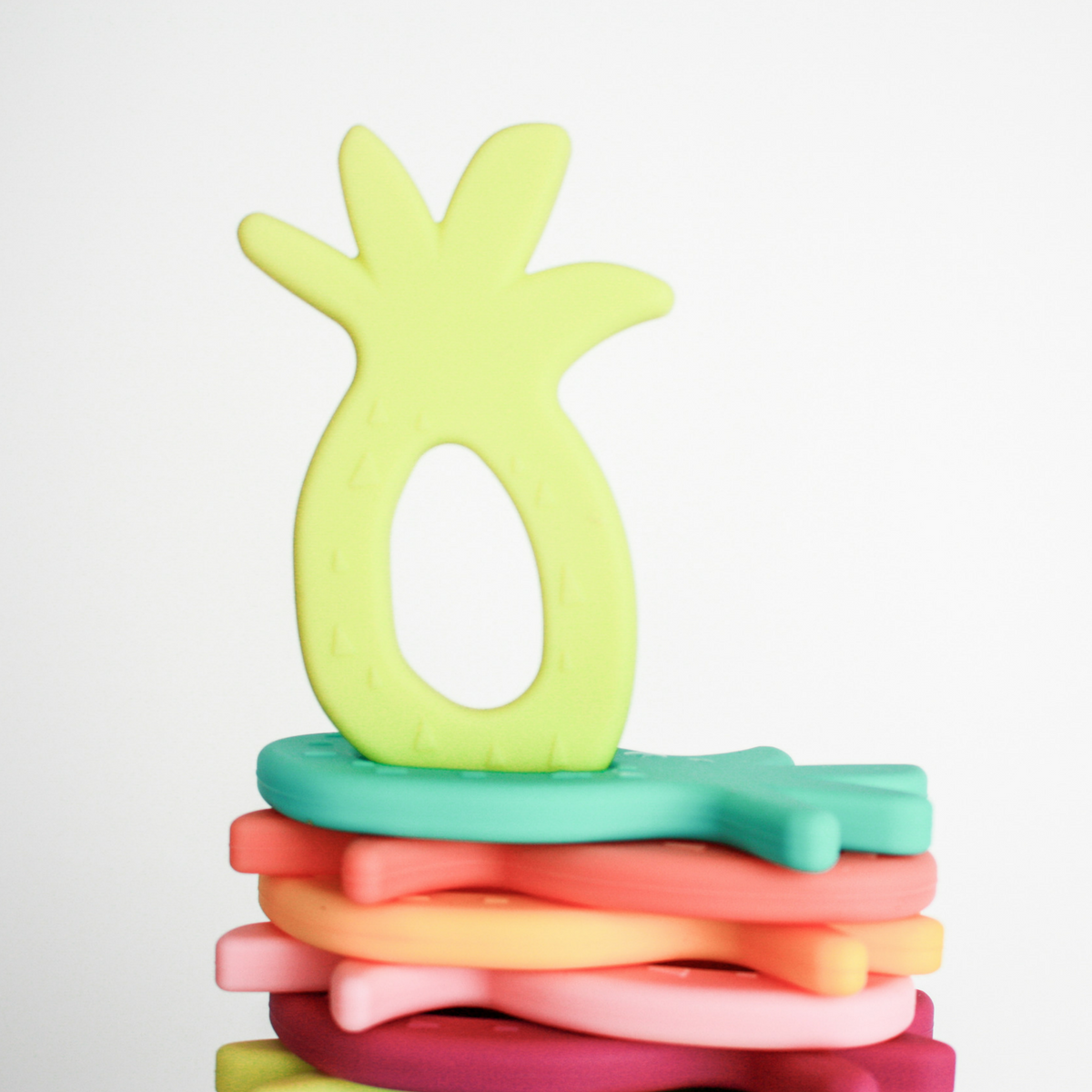 Pineapple top teething toy